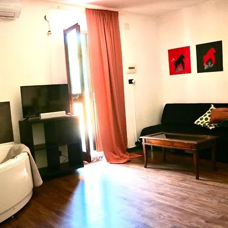 Villa In Naples